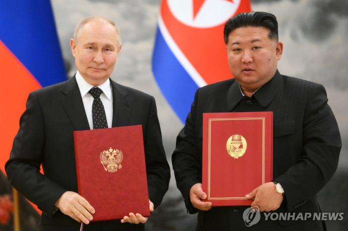 북한 러 파병 공식 인정.. "범죄행위 자백.. 단호히 대응" 기사 이미지