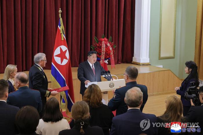 북한 김정은의 적반하장 극치 기사 이미지