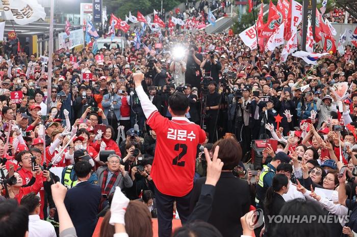 김문수, 이틀 연속 수도권 집중 유세 기사 이미지
