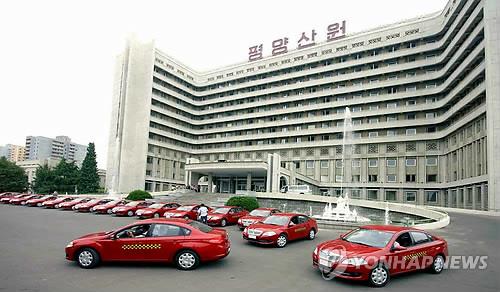 [북한 돋보기] 코미디인가, 선전인가 기사 이미지