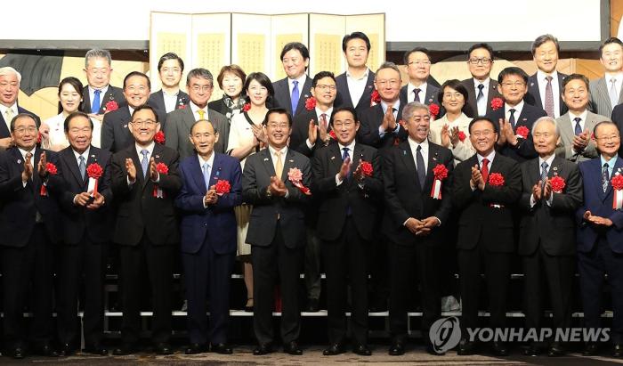 한일 수교 60주년, "협력은 선택 아닌 필수" 기사 이미지