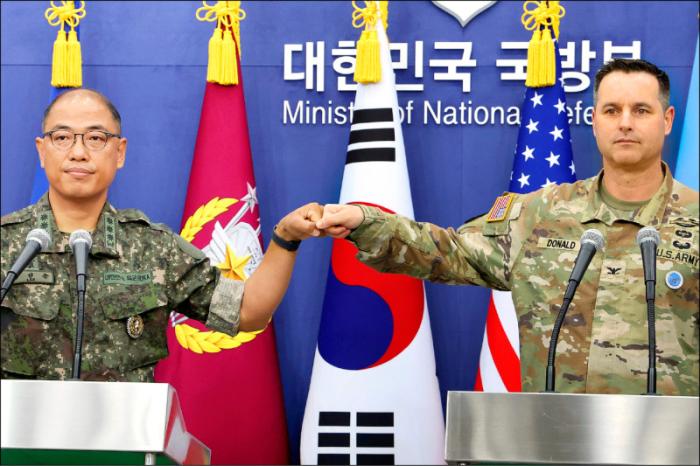 [기자생각] ‘을지 프리덤 쉴드’ 비난 담화 기사 이미지