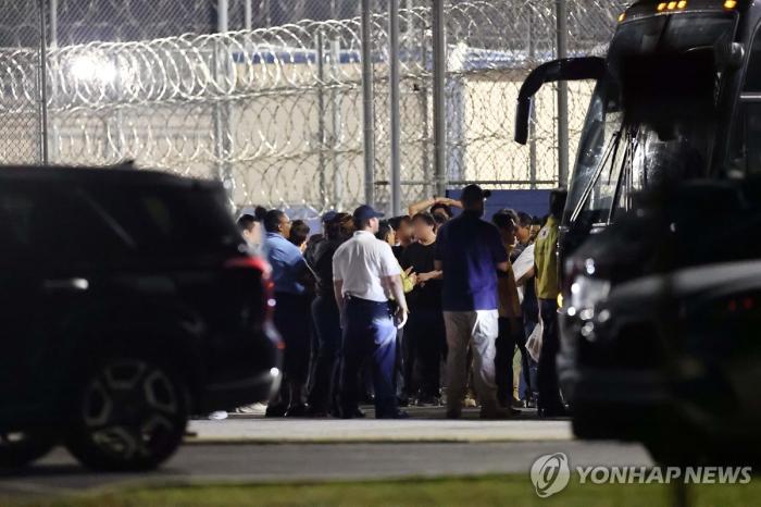 반미투쟁으로 몰아가는 언론노조 기사 이미지