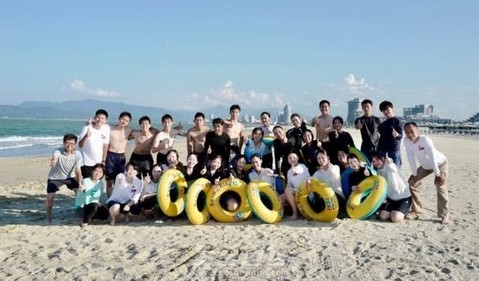 [한반도 르포] 日조총련 조선대 학생들, 원산갈마지구 방문 기사 이미지