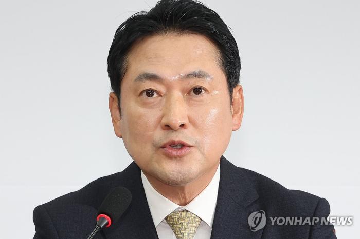 장동혁 대표 “윤 전 대통령 면회는 약속이자 예의” 기사 이미지