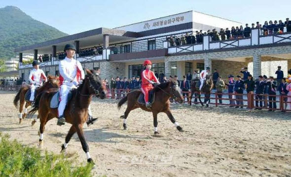[기자생각] “사리원 승마구락부” 준공의 허상 기사 이미지