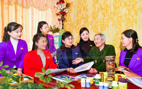 [기자생각] 북한 ‘사회주의제도의 미풍’ 선전의 허구 기사 이미지