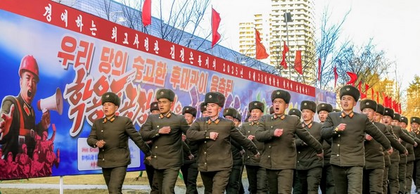 [기자생각] 군대 동원 건설로 포장된 ‘교육토대 강화’ 기사 이미지