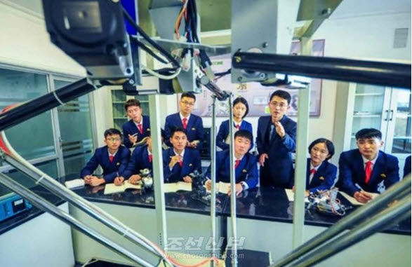 [북한의 오늘] “연구형 교수방법”이라는 구호 기사 이미지