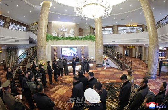 [북한의 오늘] 화려한 호텔, 텅 빈 현실 기사 이미지