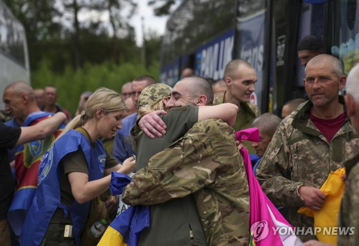 [한반도 르포] 러·우 전쟁포로 교환 속 ‘북한군 포로’ 변수