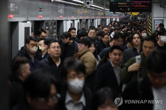 [사설] 이동권을 ‘통제 대상’으로 보는 순간, 자유는 무너진다.