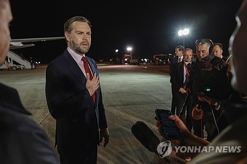 밴스 美부통령, “합의 깨면 심각한 대가”