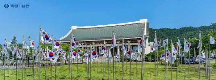 [자유시대] 건국을 잊은 민족에게 미래는 없다