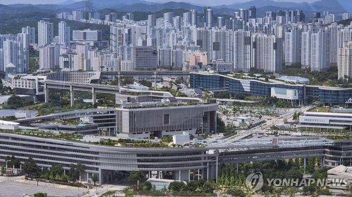 [사설] 세종 집무실 신축, 도대체 언제 철들 것인가
