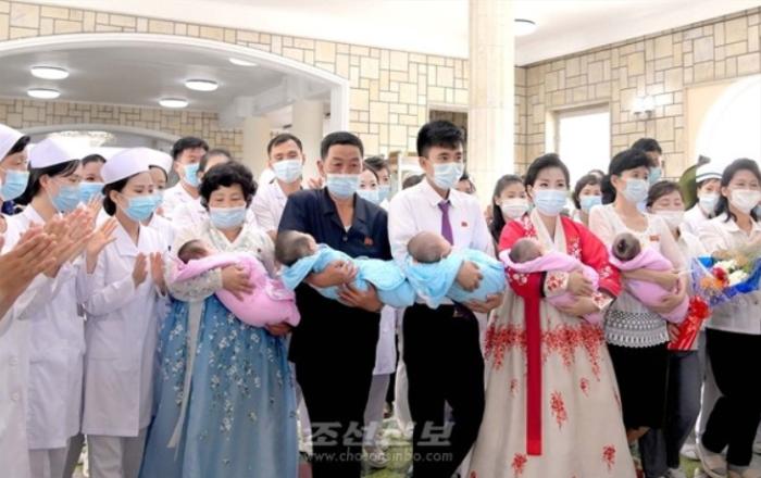 [북한 돋보기] 북한, ‘다태아 건강관리 완성’ 선전