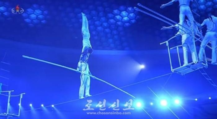 [북한 돋보기] 北, ‘쇠바줄타기’ 국제수상 대대적 선전