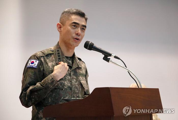 [사설] 주적과 적도 구분 못하는 4성장군