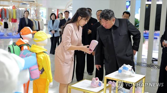 [사설] 김정은 사망설이 계속 나오는 이유