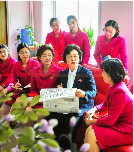 [북한 돋보기] 교사는 ‘혁명가’, 교육은 ‘충성’