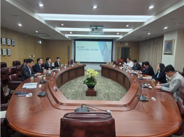 영동군, 한전 본사 방문... “송전선로, 군민 희생 강요 아닌 상생의 길 찾아야” 기사 이미지
