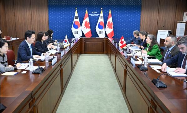 외교부, 한-캐 위기는 공동 대응 기회는 공동 창출