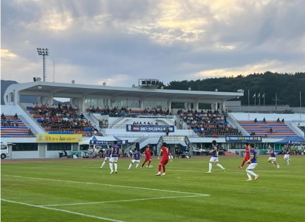 전국 최고 권위 '청룡기' 고성에서 킥오프… 미래 축구스타들의 뜨거운 승부 펼쳐진다