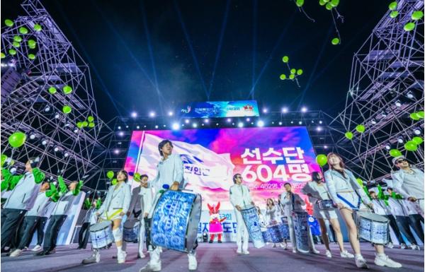 “사상 첫 개최, 완벽한 준비로 증명했다”… 제63회 전북도민체전 진안군에서 성황리 개막